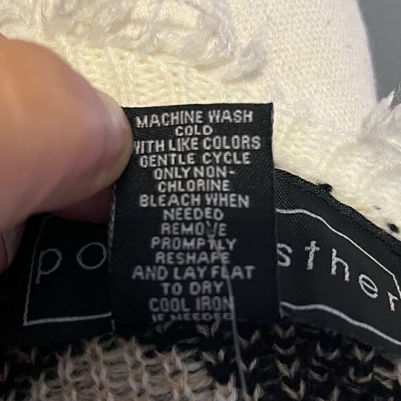 Polly & Esther Destructed Sweater - Picture 7 of 12